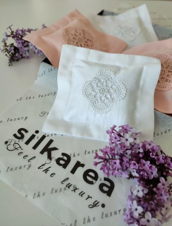 Pamuk Saten Dantel İşlemeli Lavanta Kesesi Lavender Gift Set, Kutulu Özel Hediye Seti